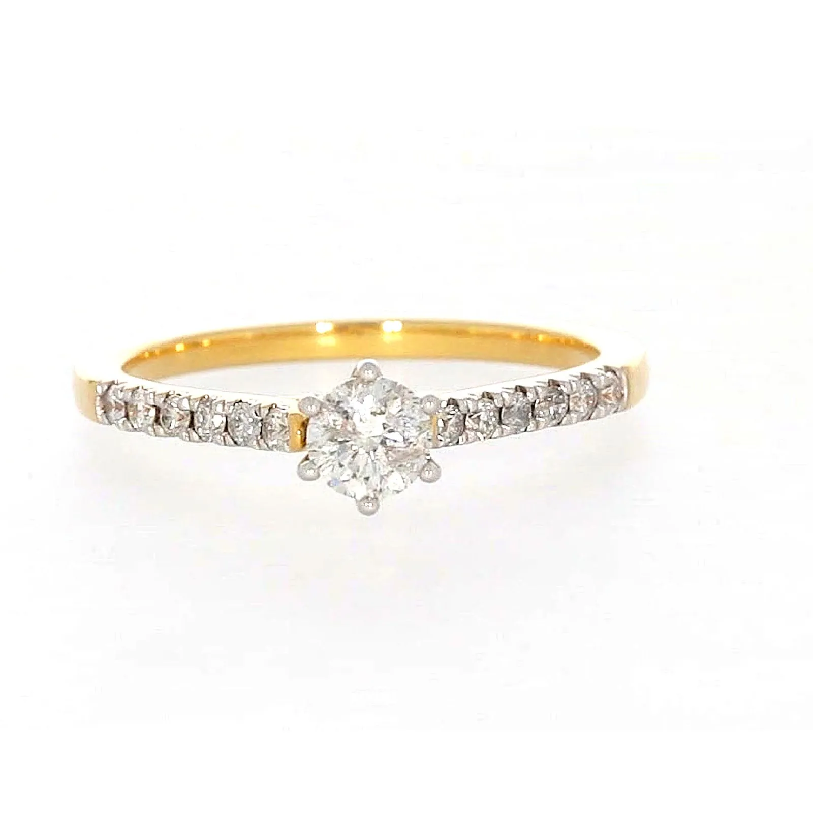 18ct Two Tone Gold Round Brilliant Cut with 0.70 CARAT tw of Diamonds Ring