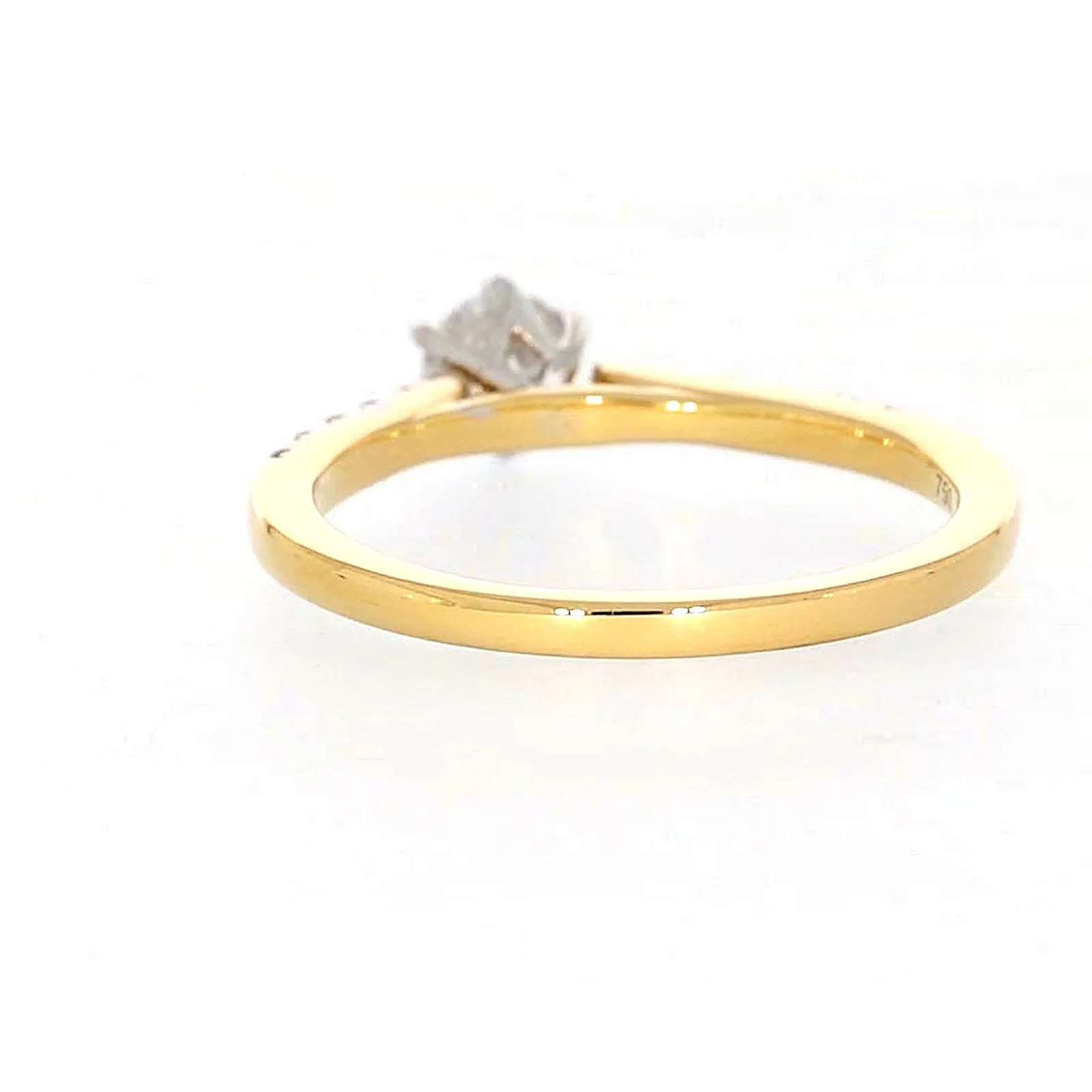 18ct Two Tone Gold Round Brilliant Cut with 0.70 CARAT tw of Diamonds Ring