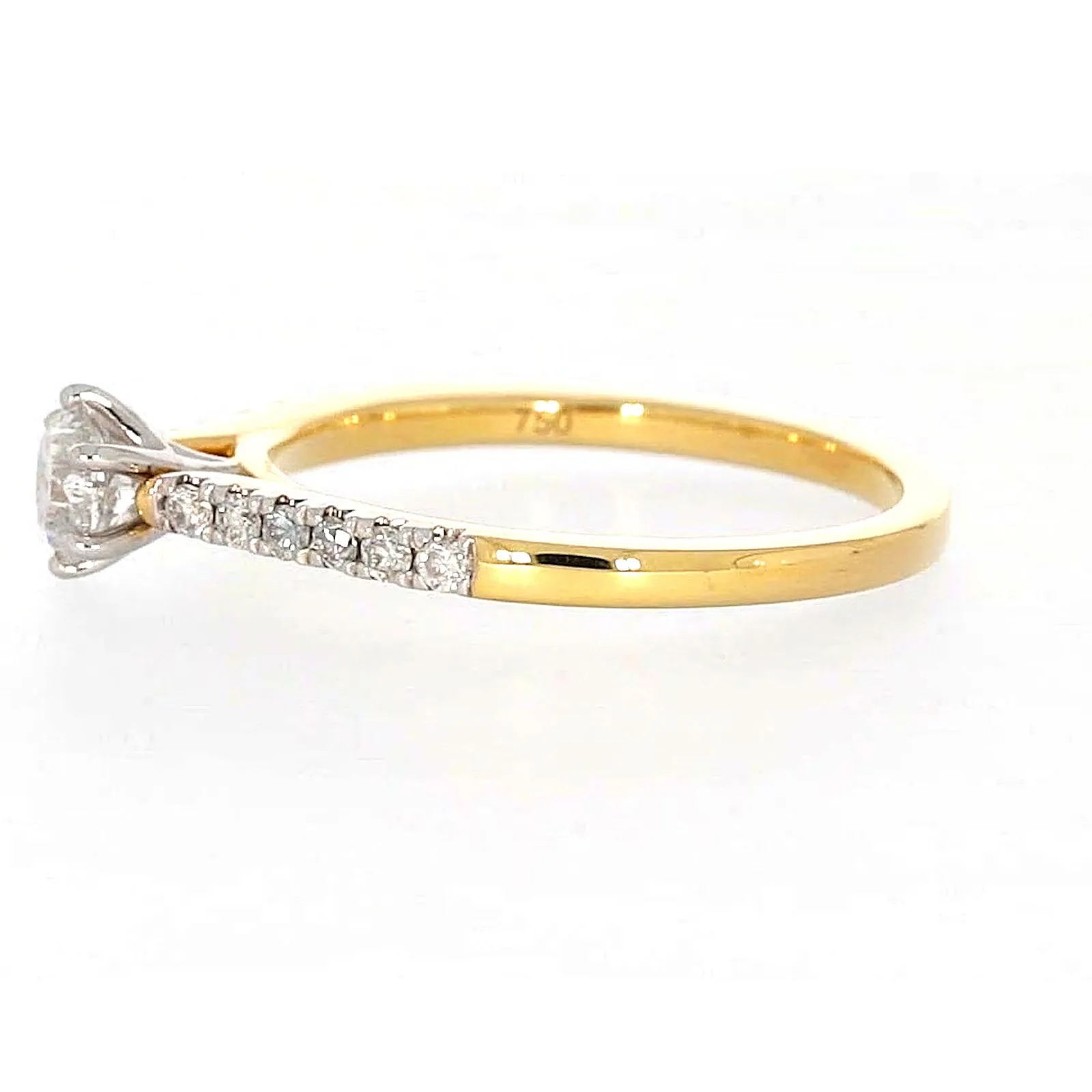 18ct Two Tone Gold Round Brilliant Cut with 0.70 CARAT tw of Diamonds Ring