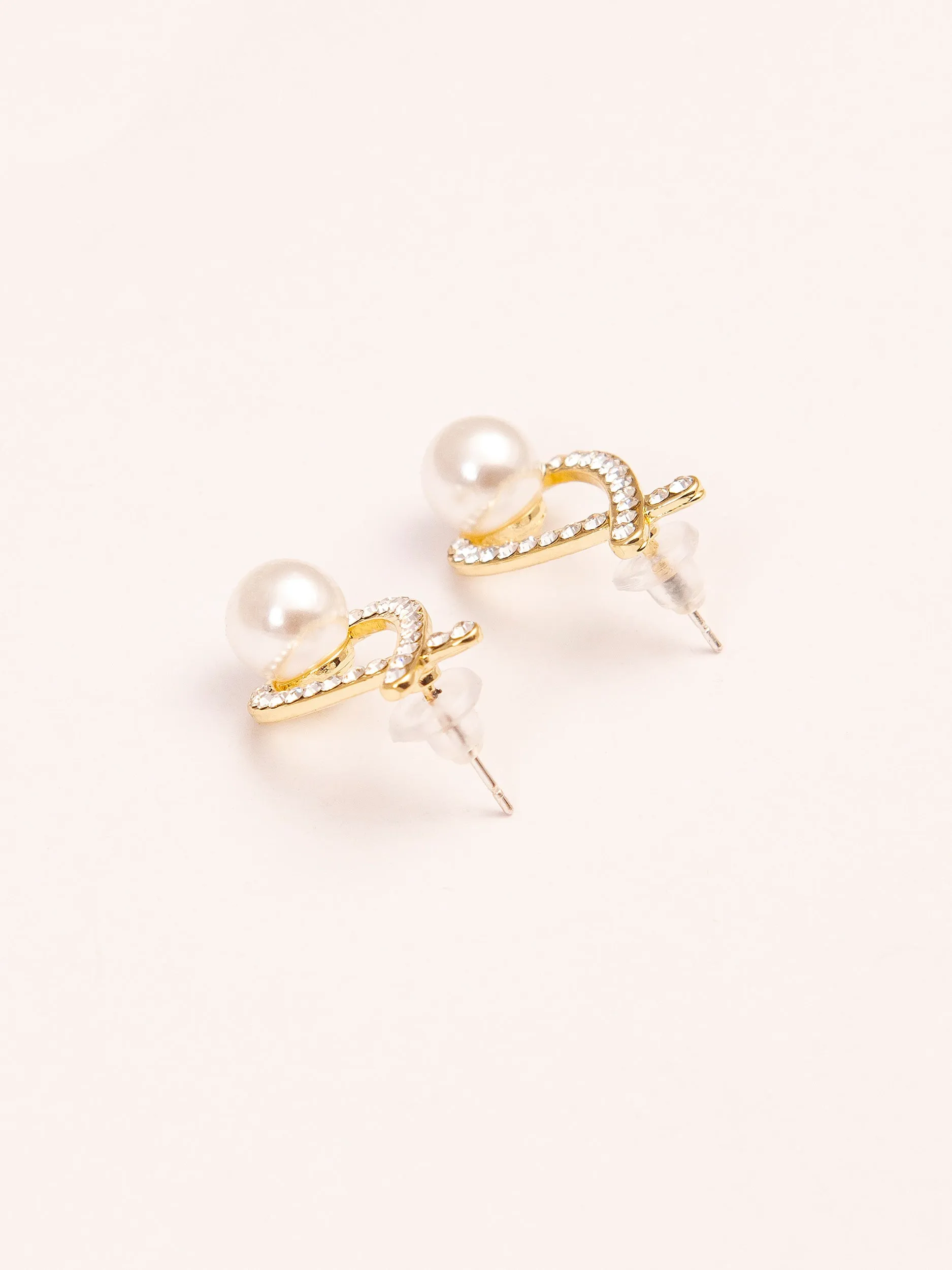 Classic Pearl Earrings