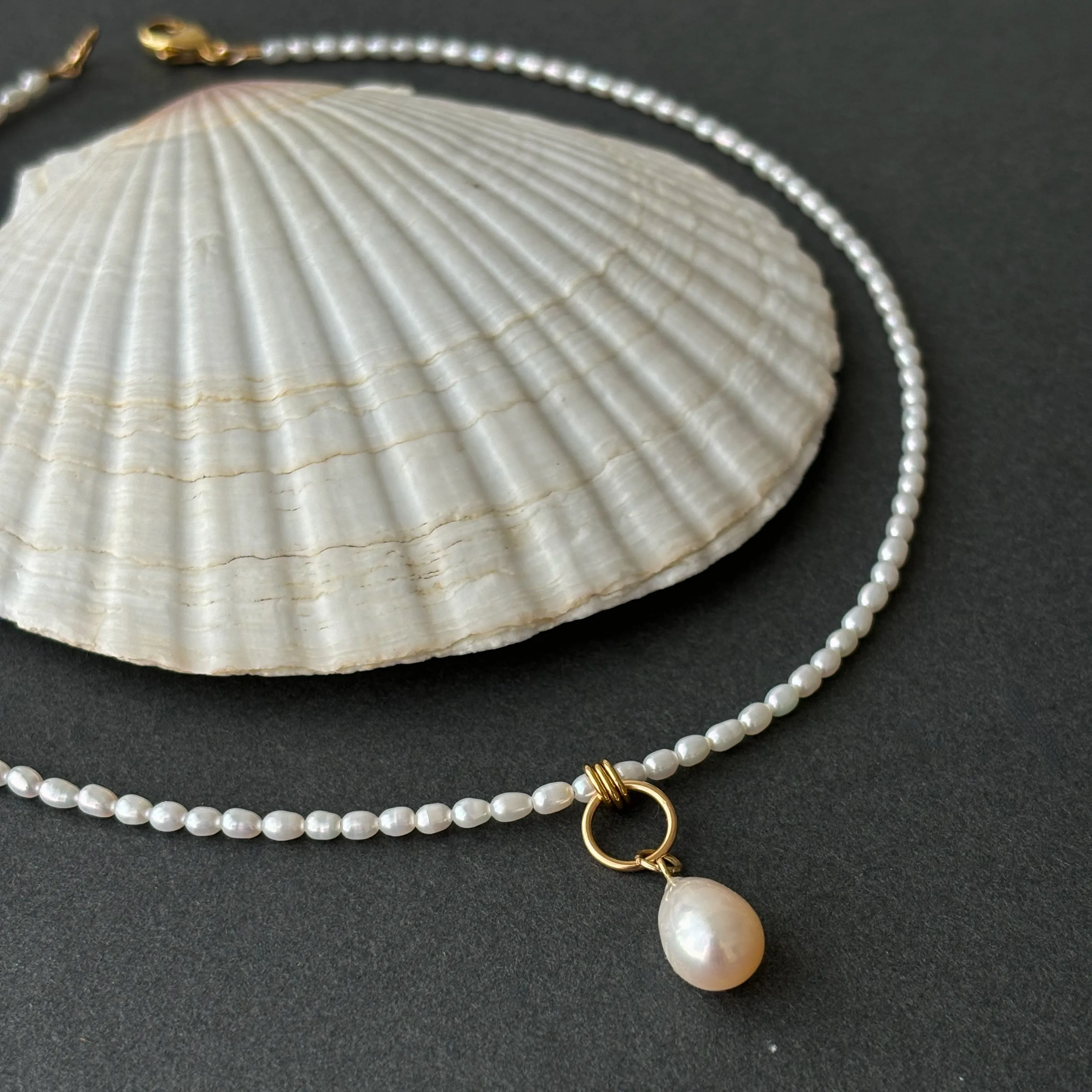 simple ring drop pearl necklace